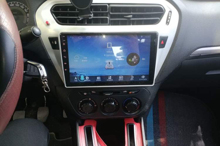 Used Peugeot 301 2016 1.6L Manual Comfort Edition Audio And AC Panel