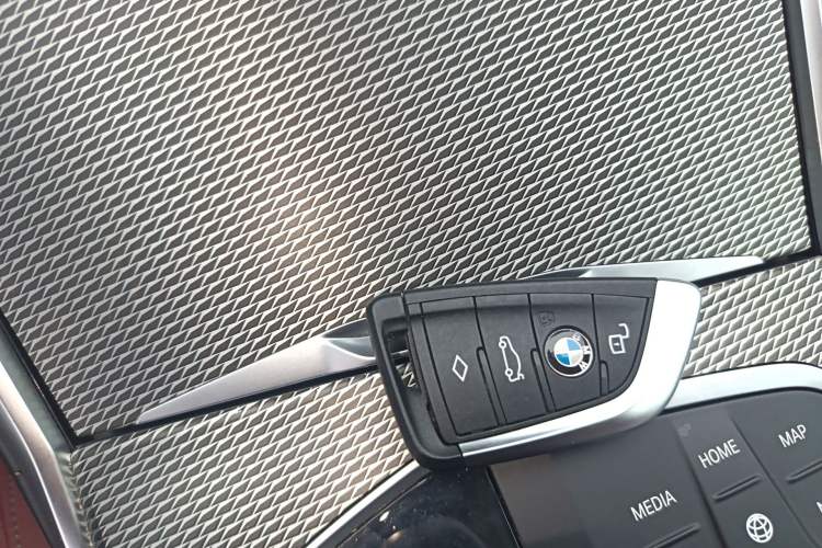 Used BMW 4 Series 2022 Revised 425i Convertible M Sport Night Edition Package Vehicle Key