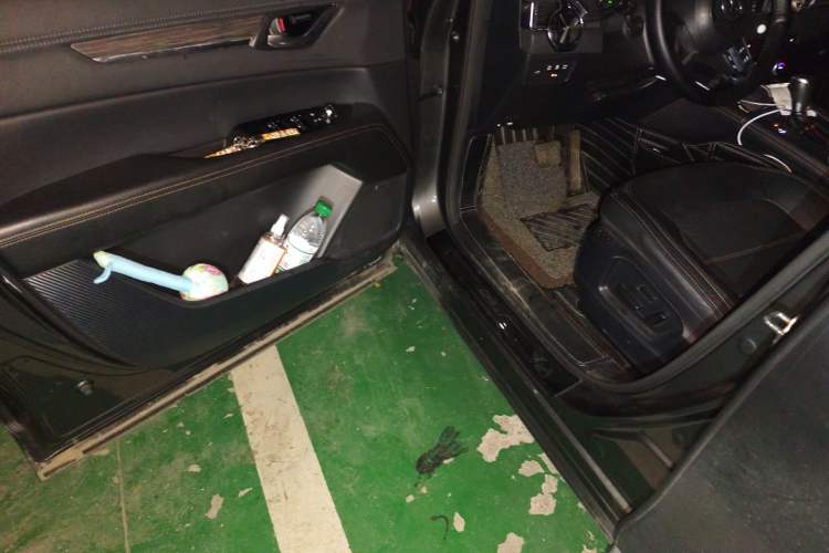 Used Mazda CX-5 2017 2.5L Automatic 4x4 Flagship Version China V Standard Driver Seat