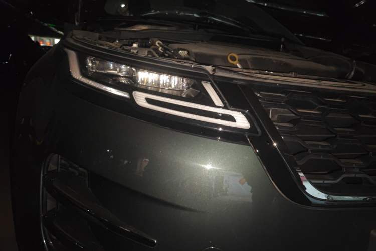 Used Land Rover Range Evoque 2023 Aurora L 249 PS Luxury Edition Right Front Headlight