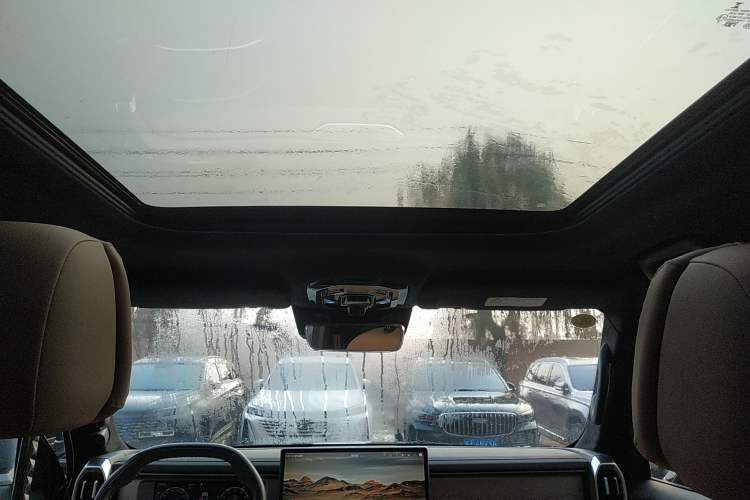 Used JETOUR Traveler 2023 2.0T All-Wheel Drive CrossPRO+