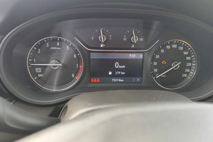 Used Buick Regal 2023 552T Smart Enjoyment Version Odometer Close Up