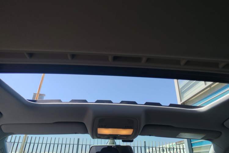 Used Audi A4L 2016 30 TFSI Automatic Comfort Model Headliner