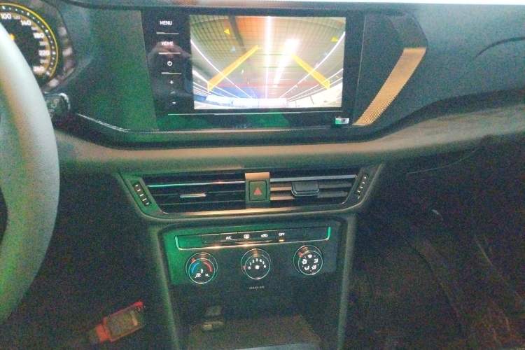 Used Volkswagen Tharu 2021 280TSI Two-Wheel Drive Trend Edition