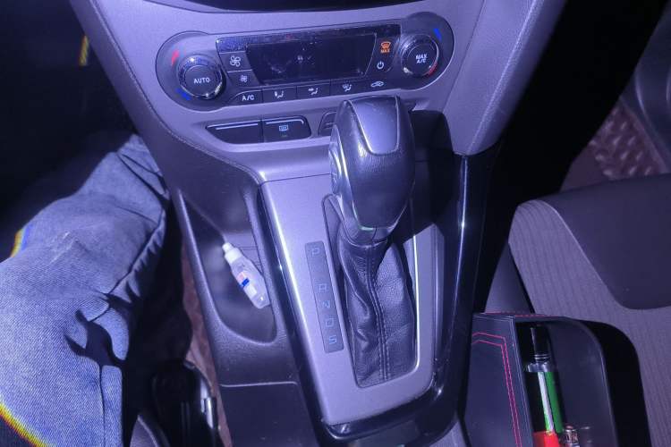 Used Ford Focus 2012 Sedan 1.6L Automatic Comfort Model