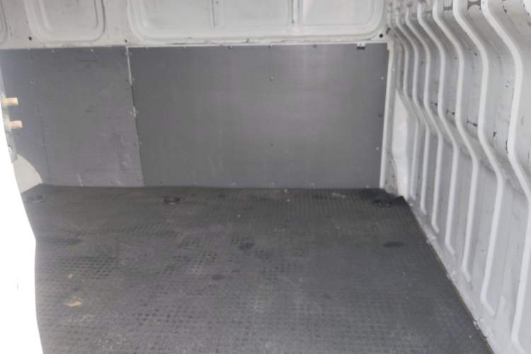 Used SAIC MAXUS Xintu V80  Left Rear Seat