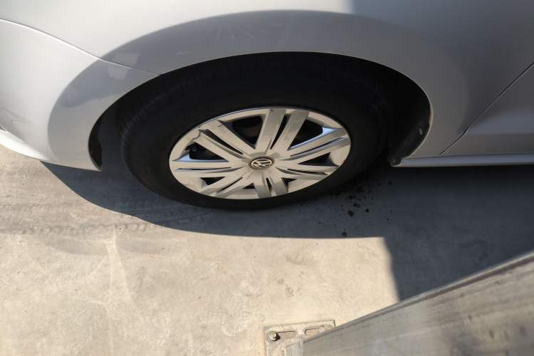 Used Volkswagen Polo 2016 1.4L Automatic Trendy Model Exterior 4