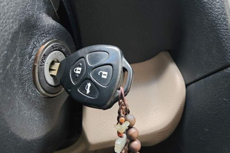 Used Toyota Camry 2013 2.0G Comfort Edition
