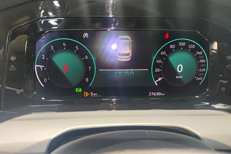 Used Volkswagen Golf 2021 280TSI DSG Pro Instrument Cluster