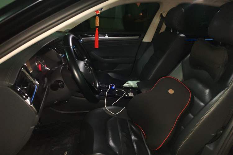 Used Volkswagen Phideon 2018 Revised Version 380TSI Two-Wheel Drive Business Edition
