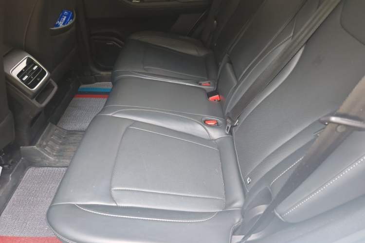 Used Chery Tiggo 8 PRO 2025 290T Two-Wheel-Drive Luxury Edition