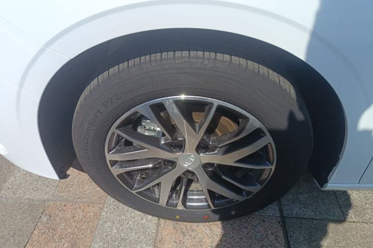 Used Geely Auto Emgrand 2026 Model 4th Generation 4 Millionth Anniversary Model 1.5L CVT Starry Edition
