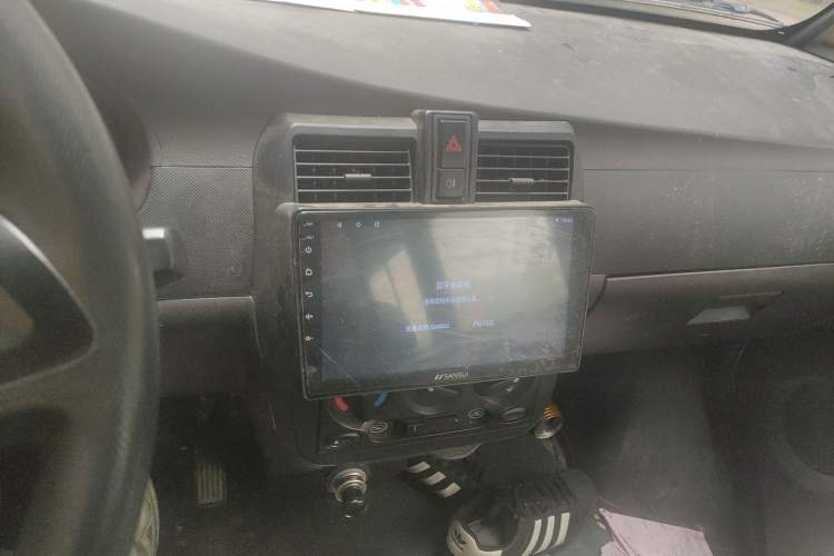 Used Wuling Rongguang 2021 1.5L Extended Standard Version with Air Conditioning – L3C Audio And AC Panel