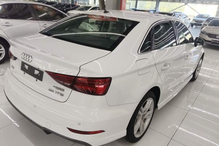 Used Audi A3 2020 Limousine 35 TFSI Style Edition China VI Emission Standard
