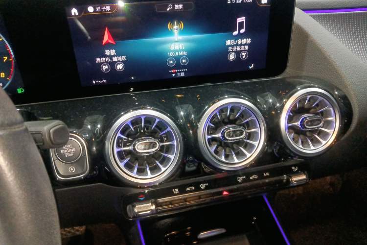 Used Mercedes-Benz GLA 2022 Facelifted GLA 200
