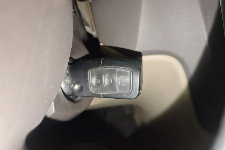 Used Ford Focus 2011 Sedan 1.8L Automatic Fashion Edition
