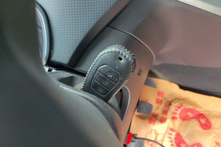 Used SAIC MAXUS T60 2017 2.4L Gasoline Manual Two-Wheel Drive High-Ride Elite Long-Body Version