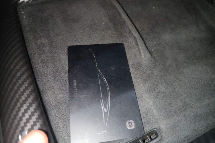 Used Xiaomi Auto SU7 2024 Four-Wheel-Drive Max Founder's Edition Vehicle Key