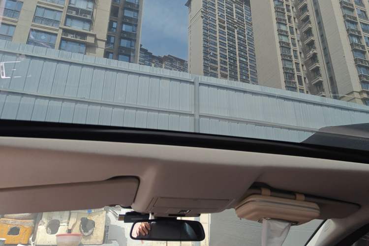 Used Land Rover Discovery Sport 2016 2.0T SE Headliner