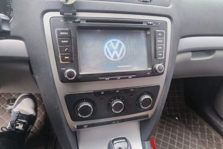 Used Skoda Octavia 2014 1.6L Automatic Yijie Edition