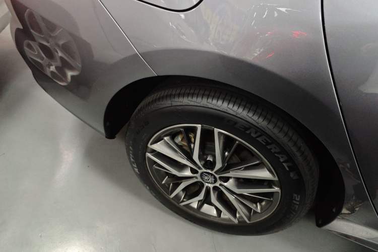 Used BYD Qin PLUS 2021 DM-i 55KM Flagship Model
