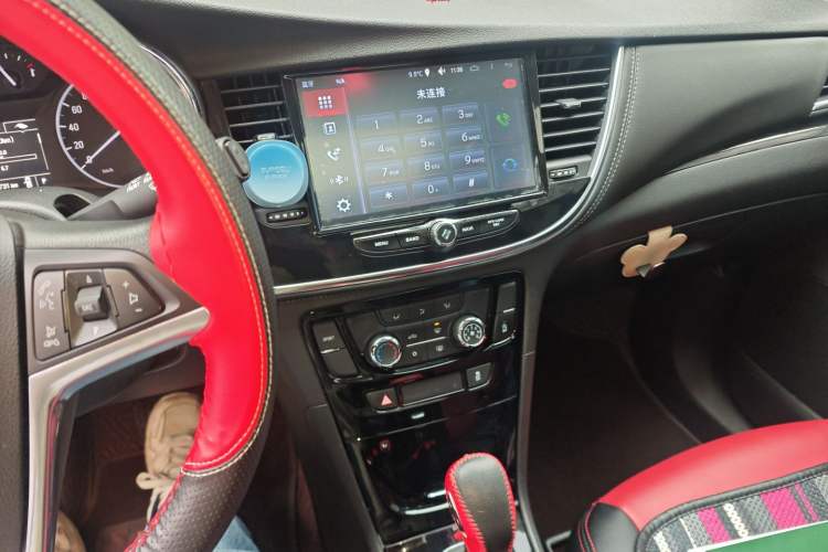 Used Buick Encore 2017 18T Automatic Two-Wheel Drive Urban Fashion Model