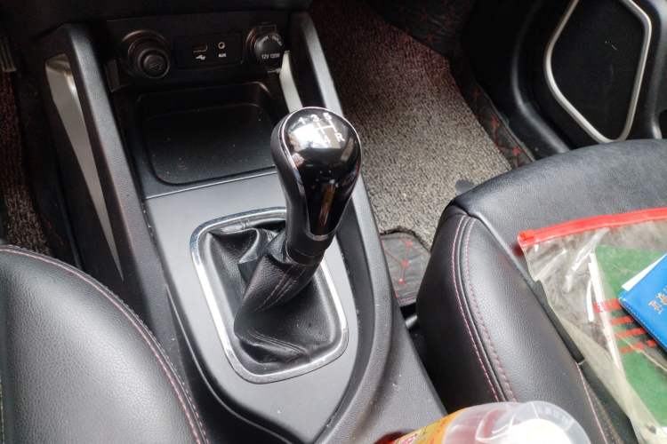 Used Changan CS35 2014 1.6L Manual Luxury Model China IV Standard
