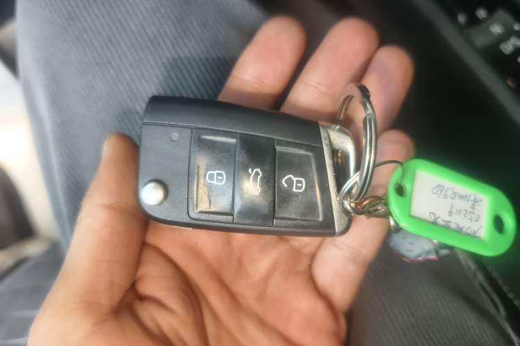 Used Skoda Kodiaq 2018 Facelifted TSI330 5-Seater Two-Wheel-Drive Comfort Edition
