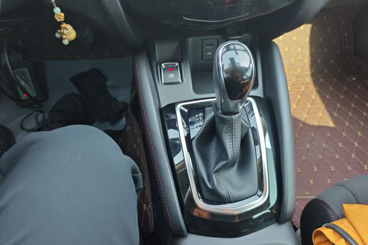 Used Nissan Qashqai 2021 2.0L CVT Smart Enjoyment Version Gear Lever