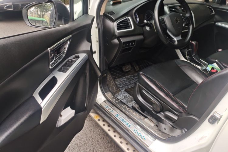 Used Suzuki S-Cross 2015 1.4T Automatic Two-Wheel Drive Prestige Model
