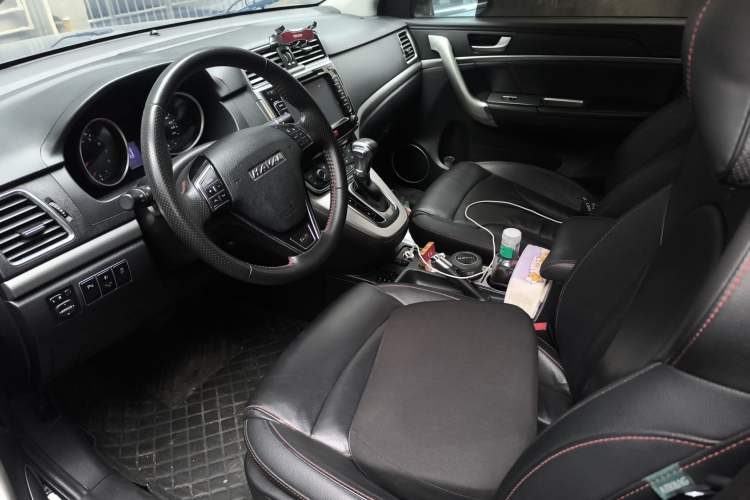 Used Haval H6 2015 Sport Edition 1.5T Automatic Two-Wheel Drive Luxury Model