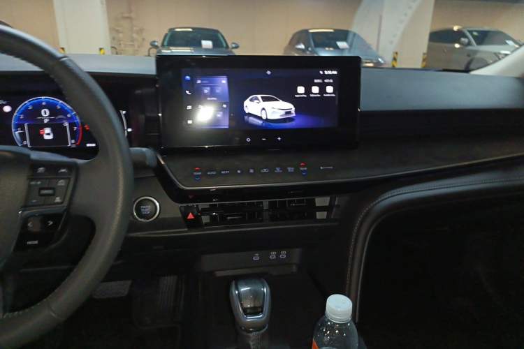 Used Toyota Camry 2026 Model 2.0GVP Luxury Edition