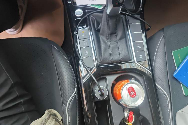 Used Volkswagen Passat 2024 380TSI Starry Dragon Edition Gear Lever