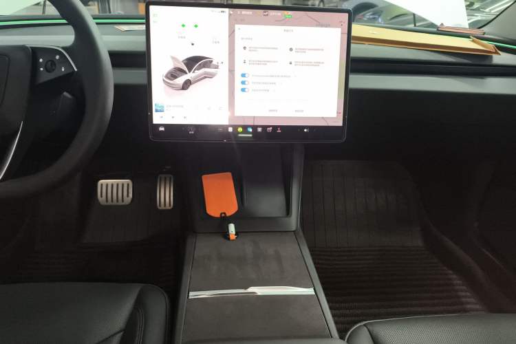 Used Tesla Model 3 2025 Rear-Wheel-Drive Version