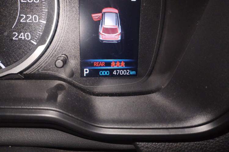 Used Toyota Corolla Cross 2022 2.0L Elite Edition Odometer Close Up