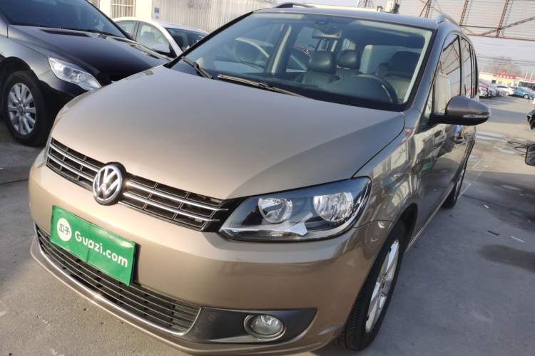 Used Volkswagen Touran 2015 1.4T DSG Comfort Edition 5 Seats