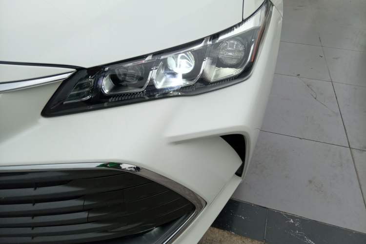 Used Toyota Avalon 2019 2.0L Ambition Edition China VI