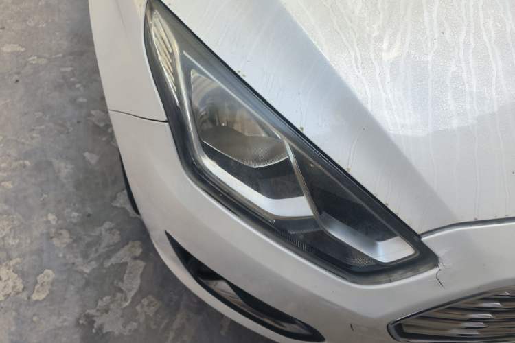 Used Ford Escort 2015 1.5L Automatic Fashion Model