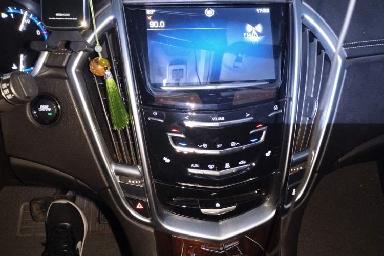 Used Cadillac SRX 2014 3.0L Luxury Model
