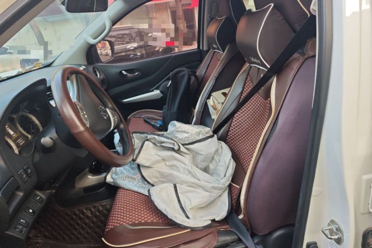 Used Nissan Terra 2020 2.5L XL Upper 4WD Automatic Four-Wheel Drive Luxury Edition
