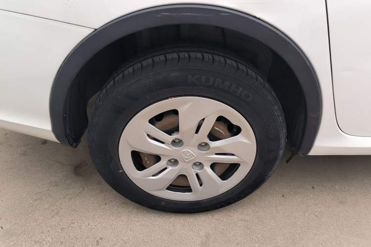 Used Baojun 310W 2017 1.5L Manual Comfort Version China VI Emission Standard
