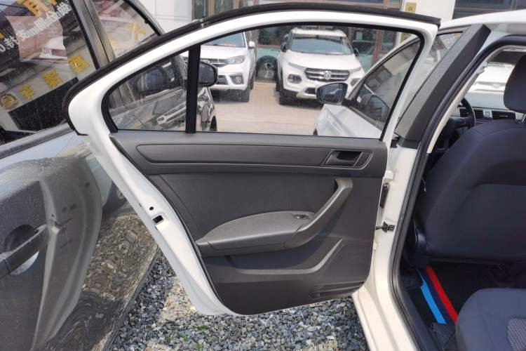 Used Volkswagen Santana 2018 1.5L Manual Fashion Edition
