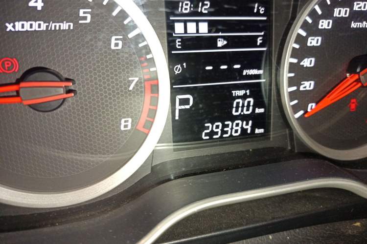 Used Bestune X40 2019 1.6L Automatic Luxury Edition China VI Odometer Close Up