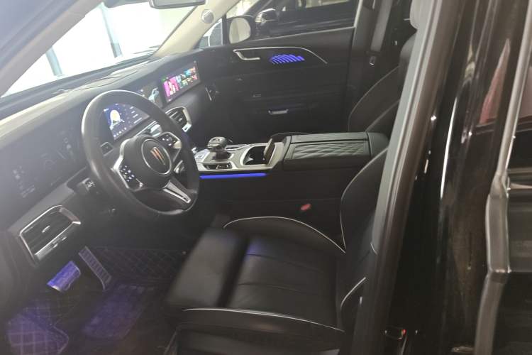 Used Hongqi E-HS9 2022 660 km Range Flagway Edition Six Seats