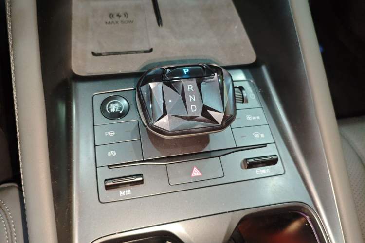 Used BYD Song L EV 2025 Intelligent Driving Version 662 km LiDAR Excellence Edition