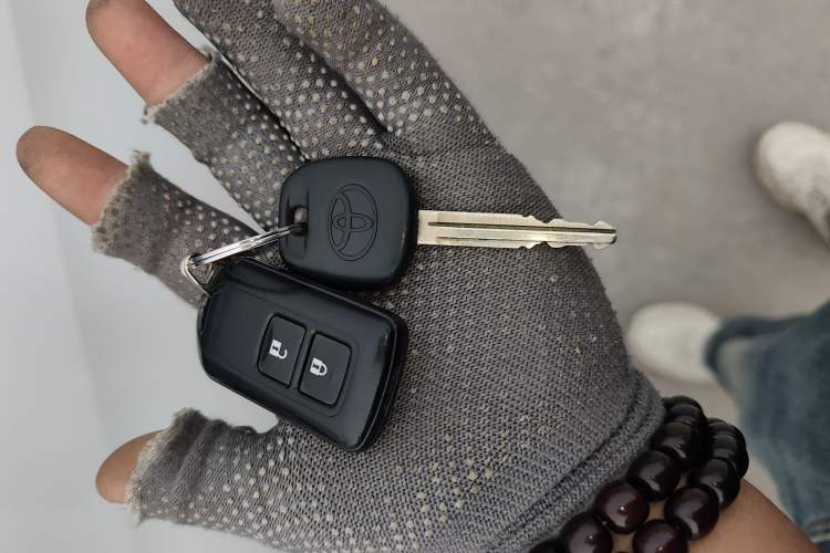 Used Toyota YARiS L Zhi Xuan 2015 1.5G Automatic Xuan Dong Sunroof Special Edition