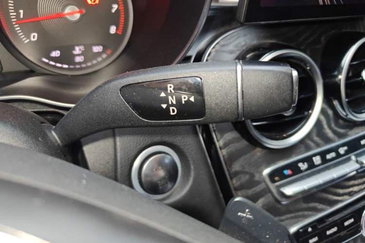 Used Mercedes-Benz C-Class 2015 Restyled C 180 L Sport Edition
