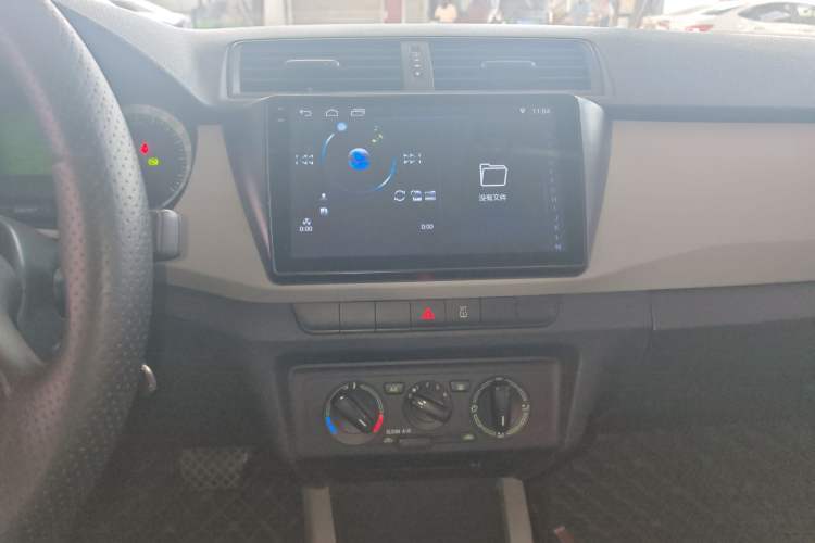 Used Skoda Fabia 2017 1.4L Automatic Car Enjoy Edition Audio And AC Panel