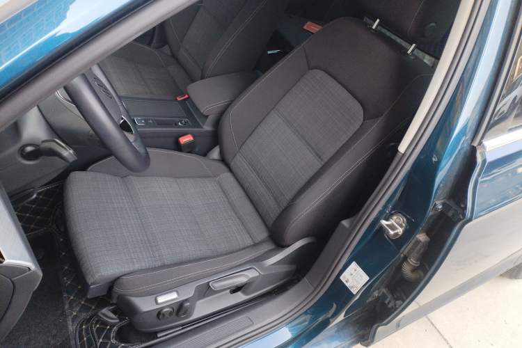 Used Volkswagen Variant 2021 2.0T Comfort Edition