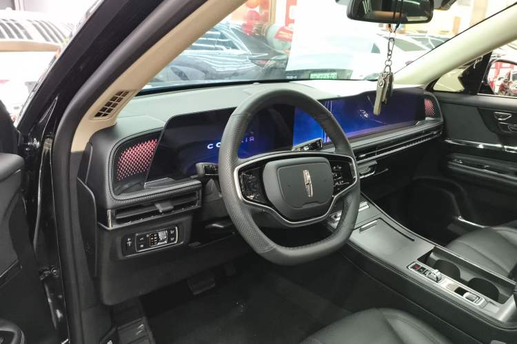 Used Lincoln Corsair 2023 2.0T Two-Wheel Drive Luxury Edition